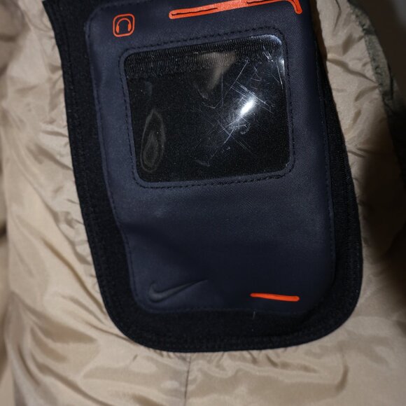 Vintage Nike Down Puffer Vest Olive – Men’s L - Picture 10 of 10